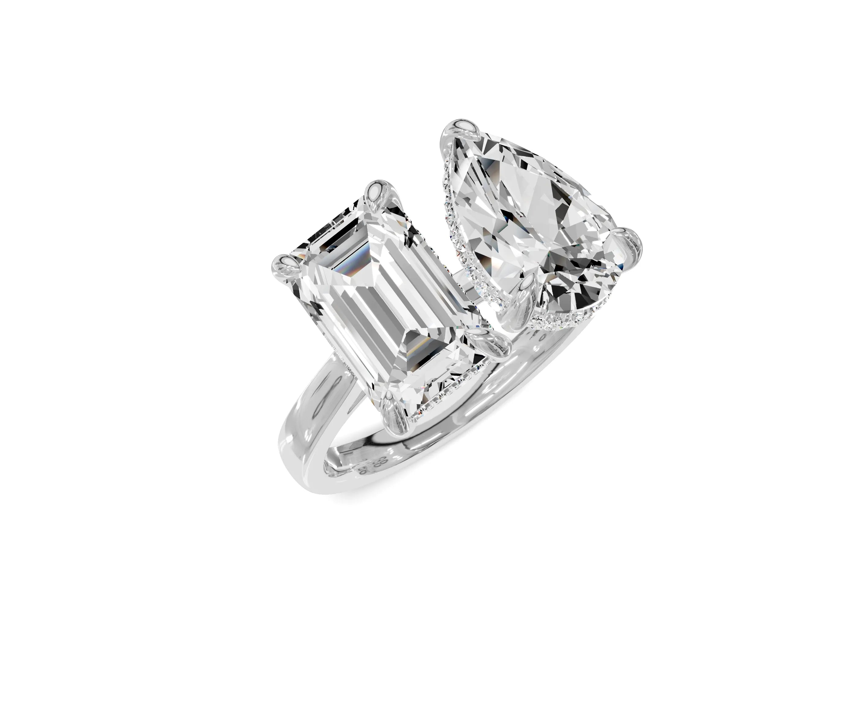 Pear & Emerald Toi et Moi Diamond Ring
