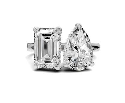 Pear & Emerald Toi et Moi Diamond Ring
