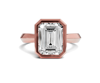 Emerald cut engagement rings | Bezel setting | Chicory Jewel