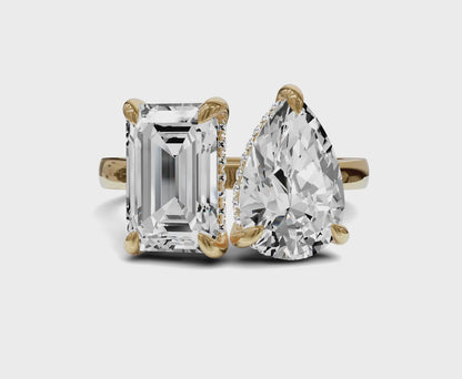 Pear & Emerald Toi et Moi Diamond Ring