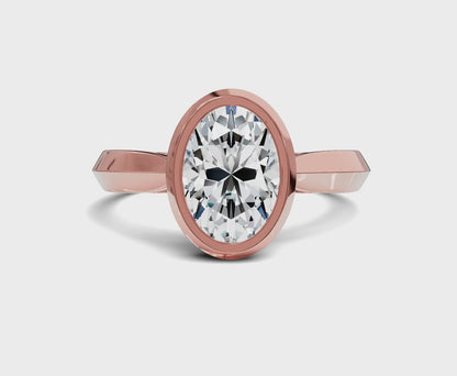 Ovaler Verlobungsring mit im Labor gezüchtetem Diamanten in Zargenfassung